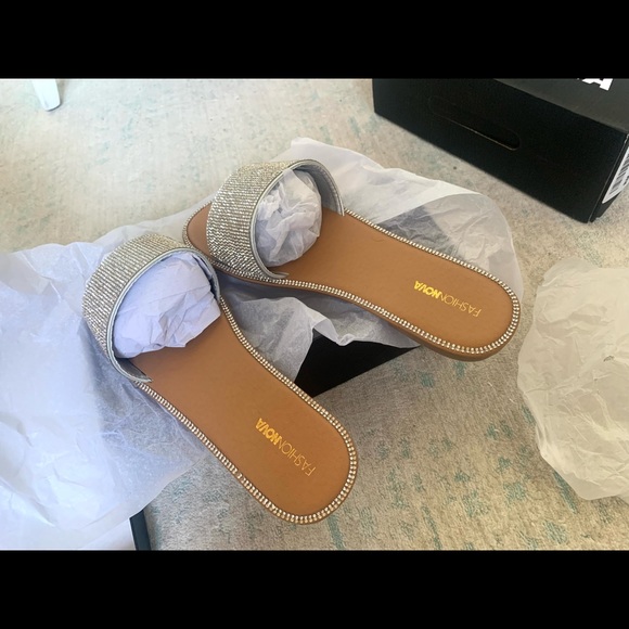 New slippers sandals flip flops - Picture 5 of 6